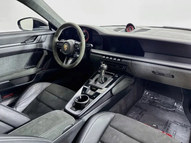 2023 Porsche 992 GT3 - Image 28 of 31