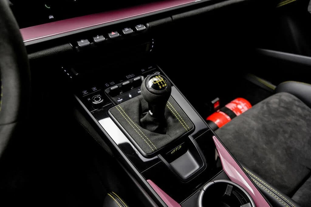 2023 Porsche 992 GT3 - Image 25 of 31