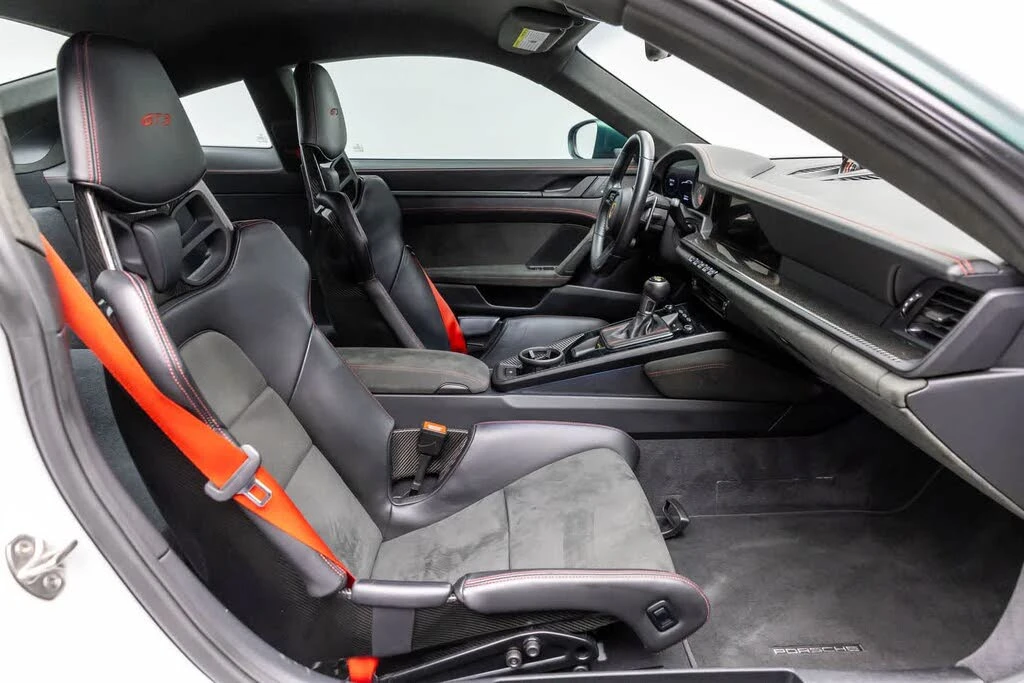 2023 Porsche 992 GT3 - Image 14 of 31
