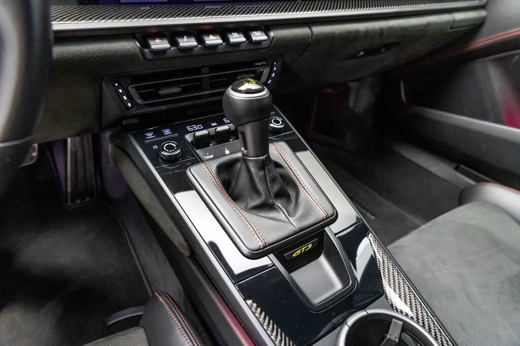 2023 Porsche 992 GT3 - Image 17 of 31