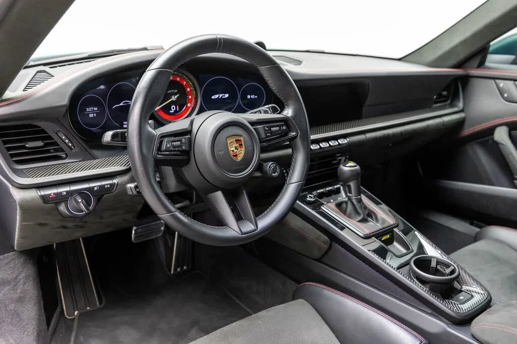 2023 Porsche 992 GT3 - Image 2 of 31