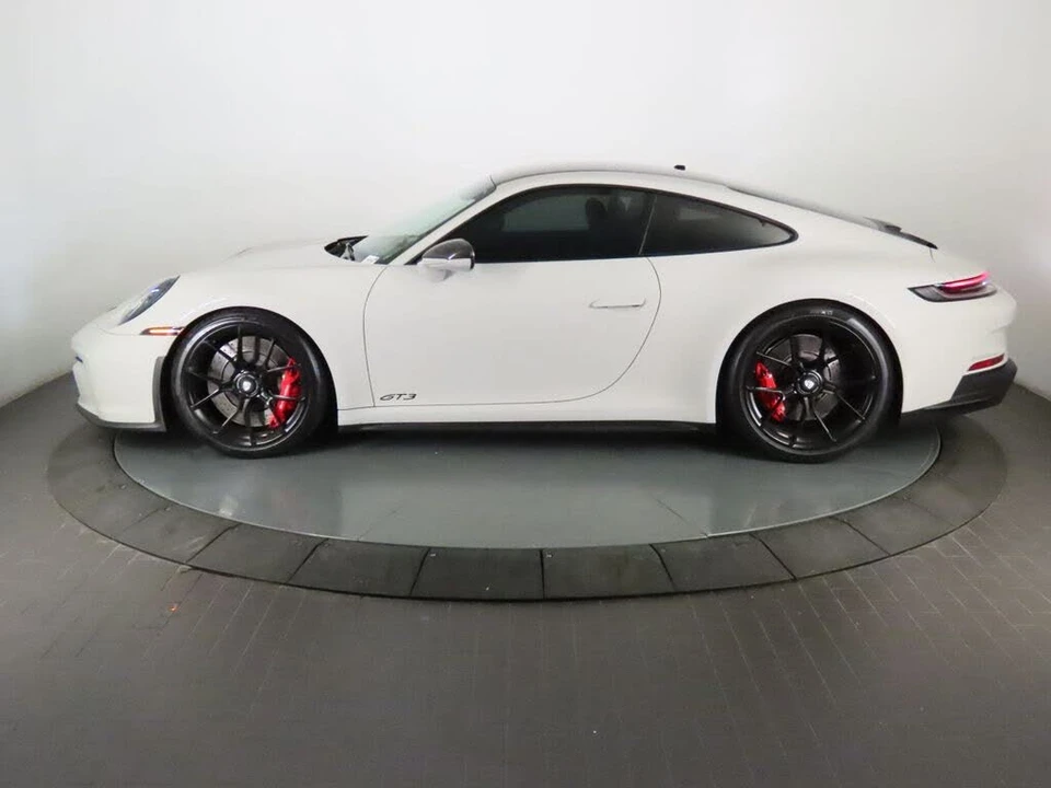 2023 Porsche 992 GT3 - Image 2 of 31
