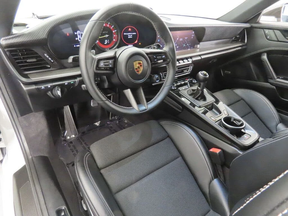 2023 Porsche 992 GT3 - Image 4 of 31