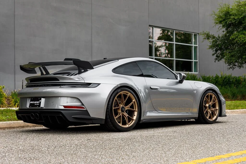 2023 Porsche 992 GT3 - Image 9 of 31