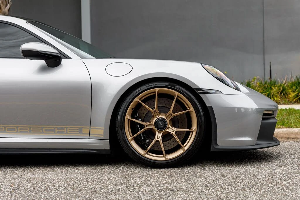 2023 Porsche 992 GT3 - Image 14 of 31