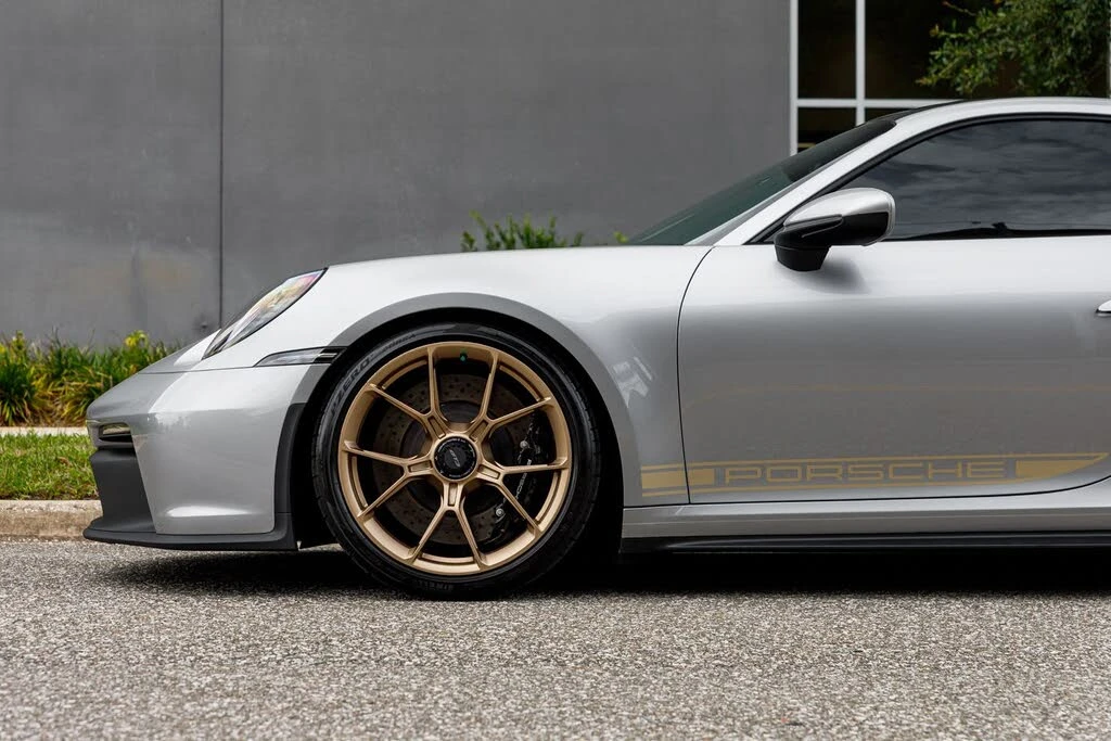 2023 Porsche 992 GT3 - Image 25 of 31