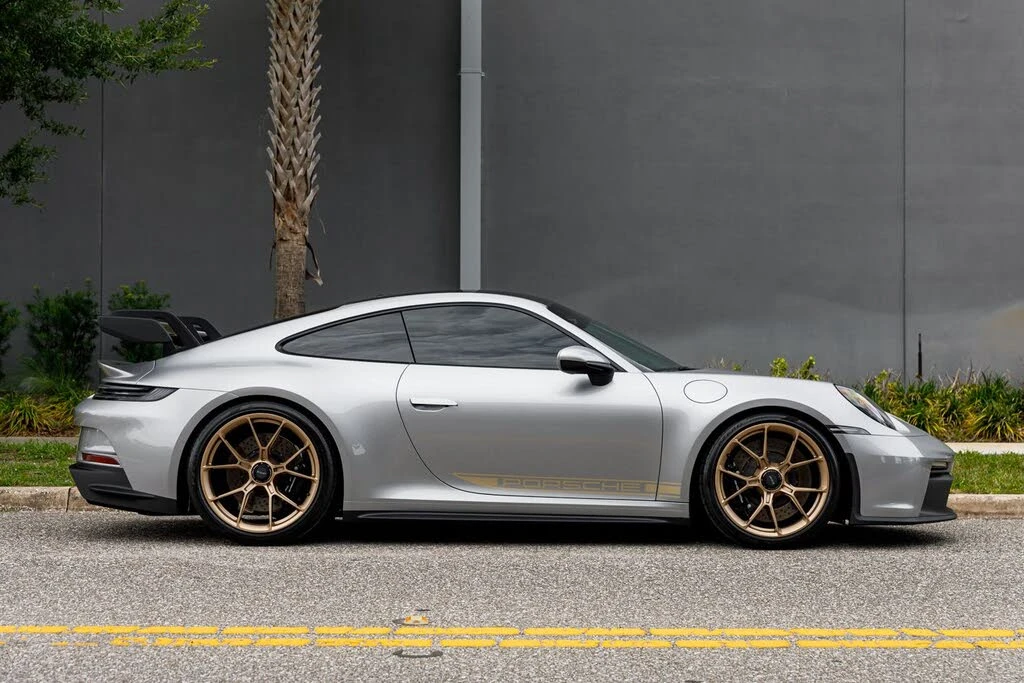 2023 Porsche 992 GT3 - Image 7 of 31