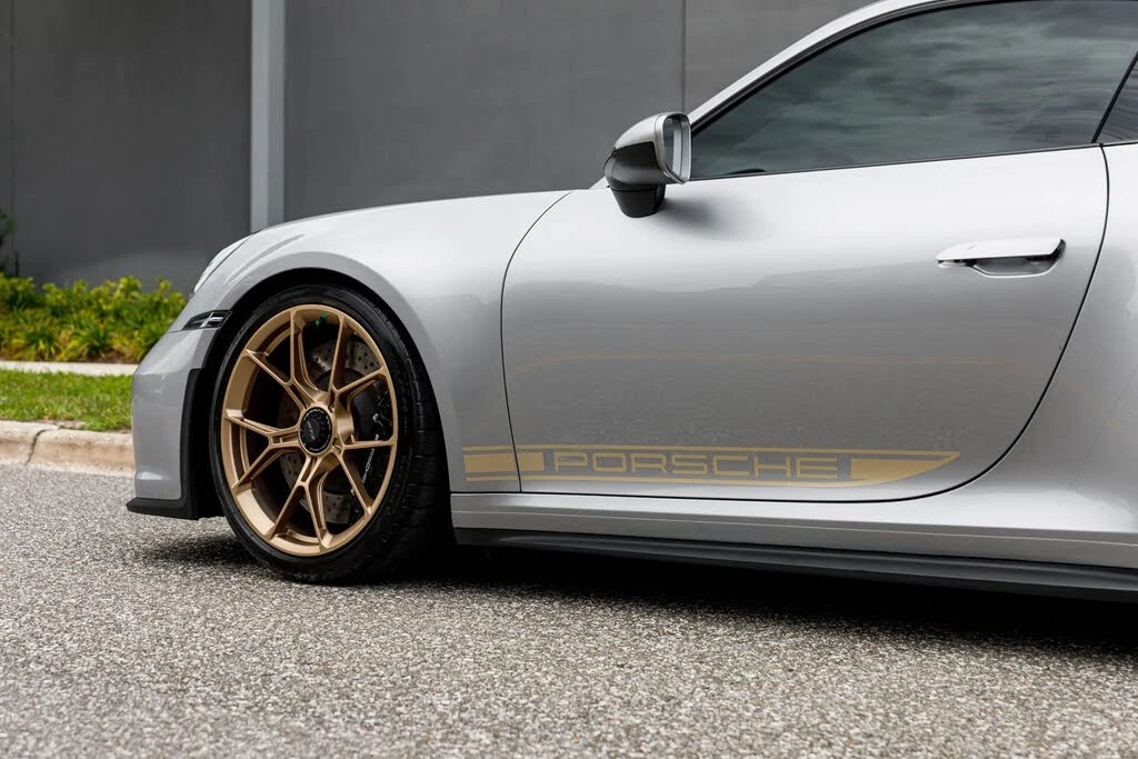 2023 Porsche 992 GT3 - Image 28 of 31