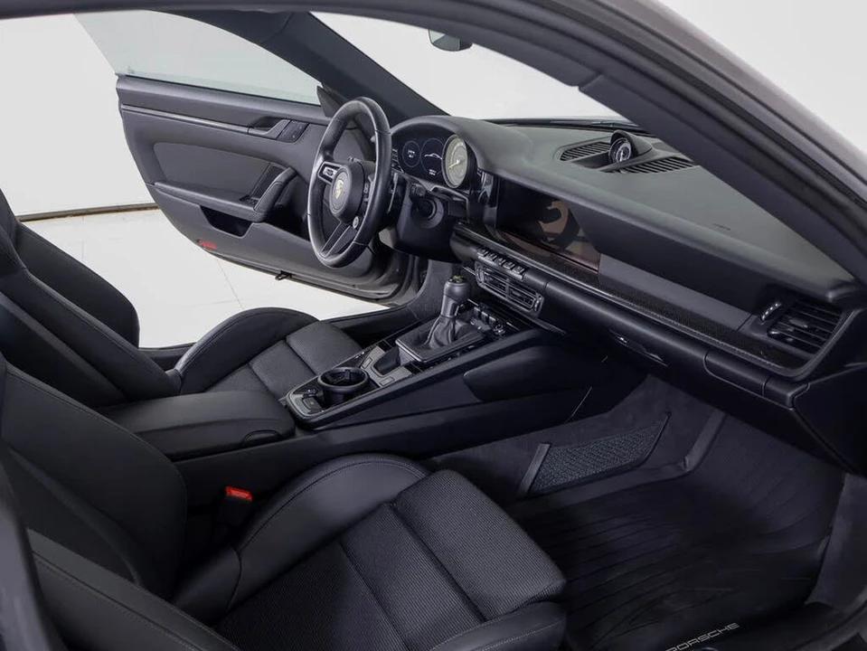2023 Porsche 992 GT3 - Image 25 of 31