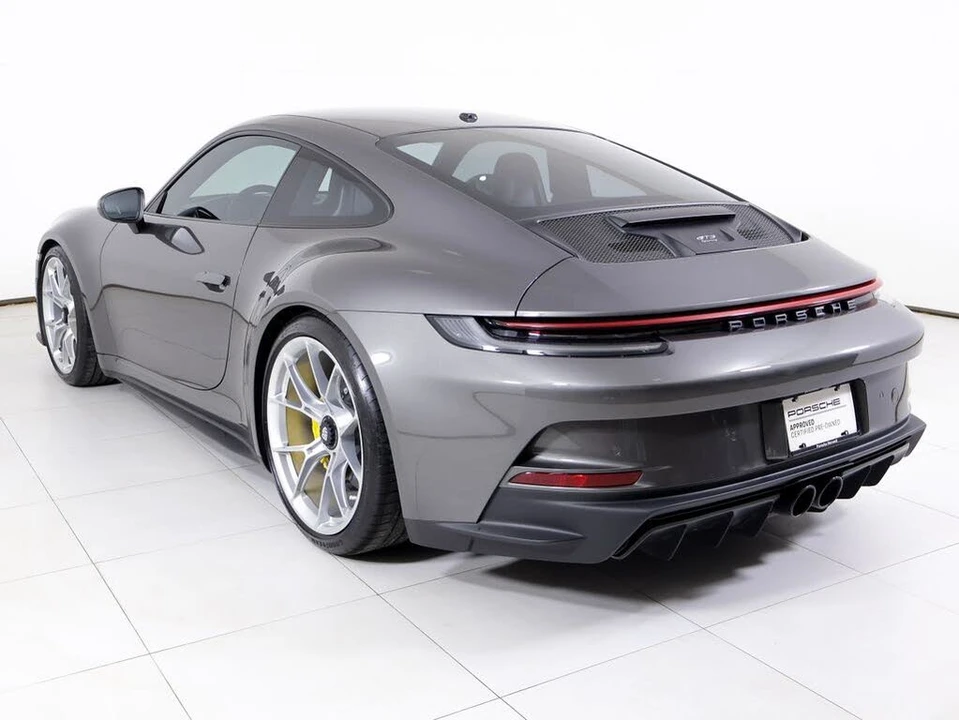 2023 Porsche 992 GT3 - Image 3 of 31