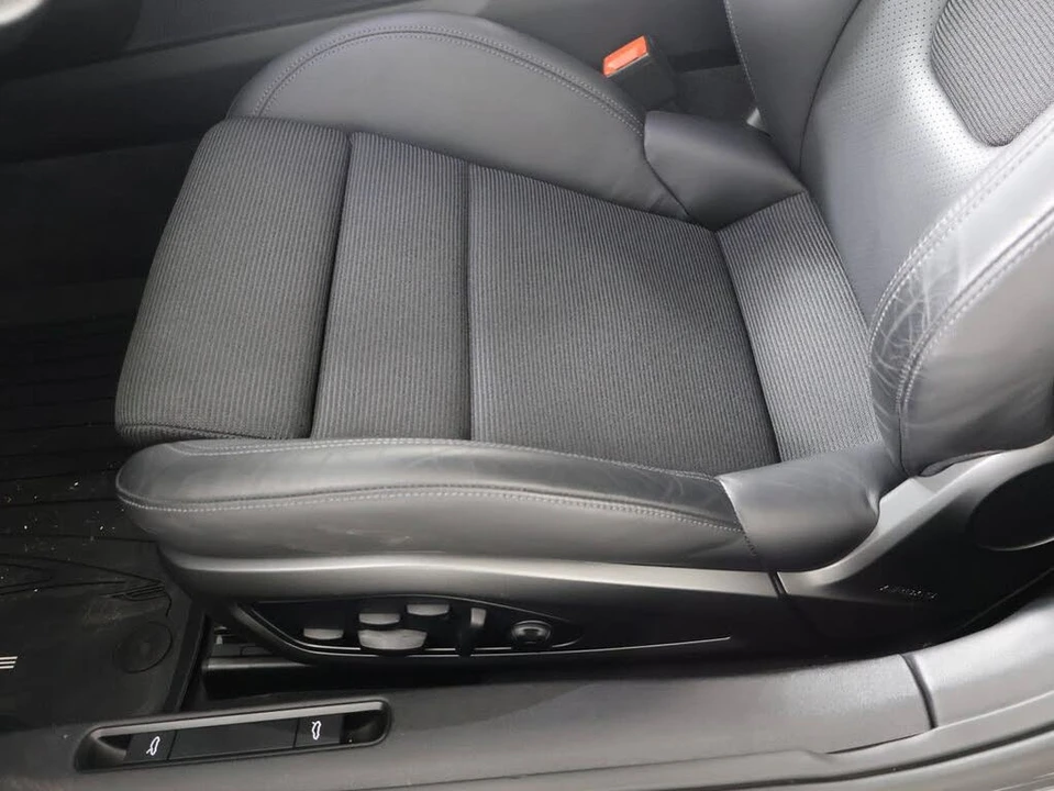 2023 Porsche 992 GT3 - Image 11 of 31