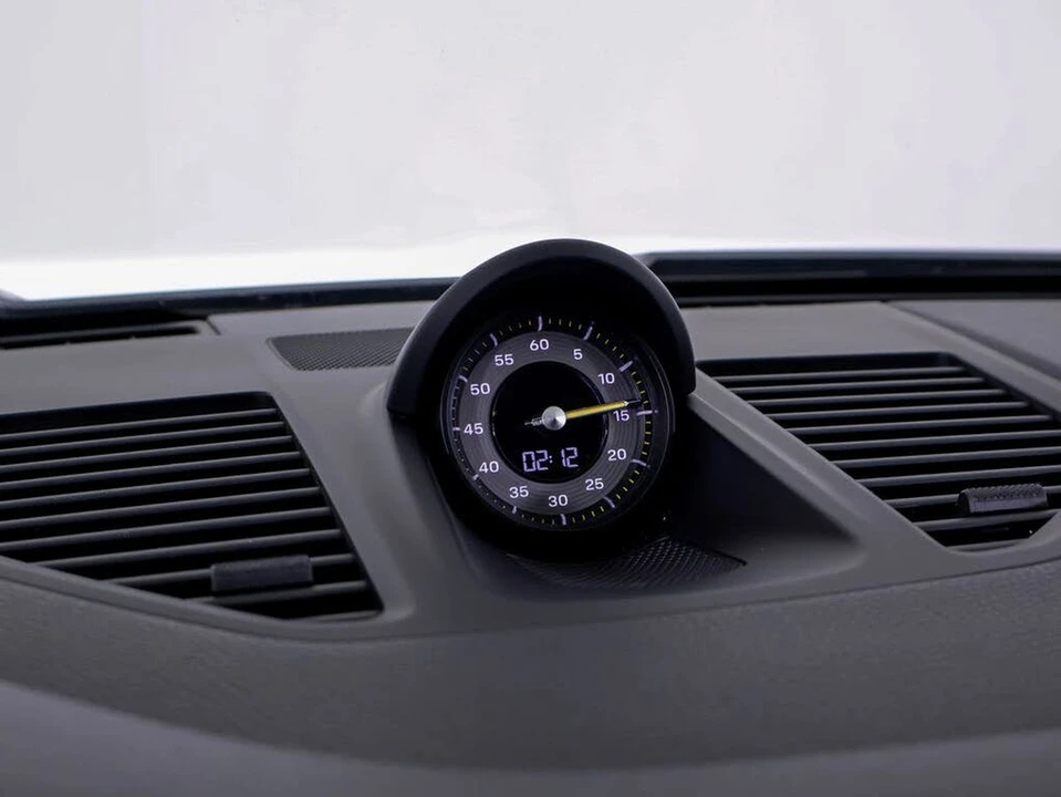 2023 Porsche 992 GT3 - Image 12 of 31