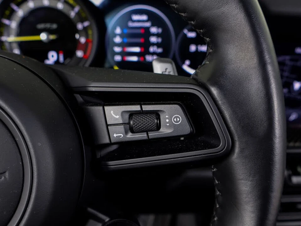 2023 Porsche 992 GT3 - Image 23 of 31