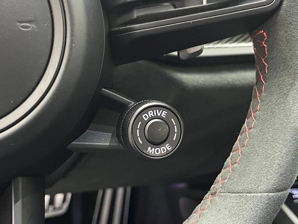 2023 Porsche 992 GT3 - Image 16 of 31