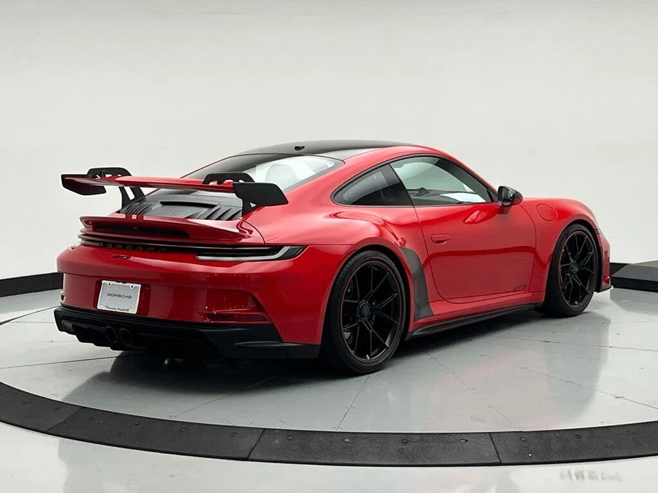 2023 Porsche 992 GT3 - Image 10 of 31