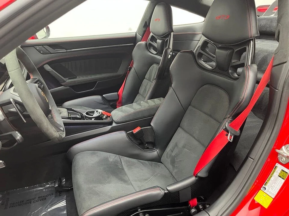 2023 Porsche 992 GT3 - Image 5 of 31