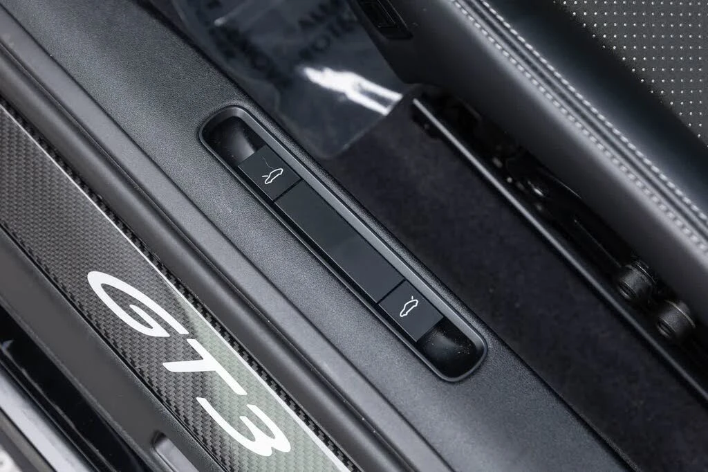 2023 Porsche 992 GT3 - Image 25 of 31