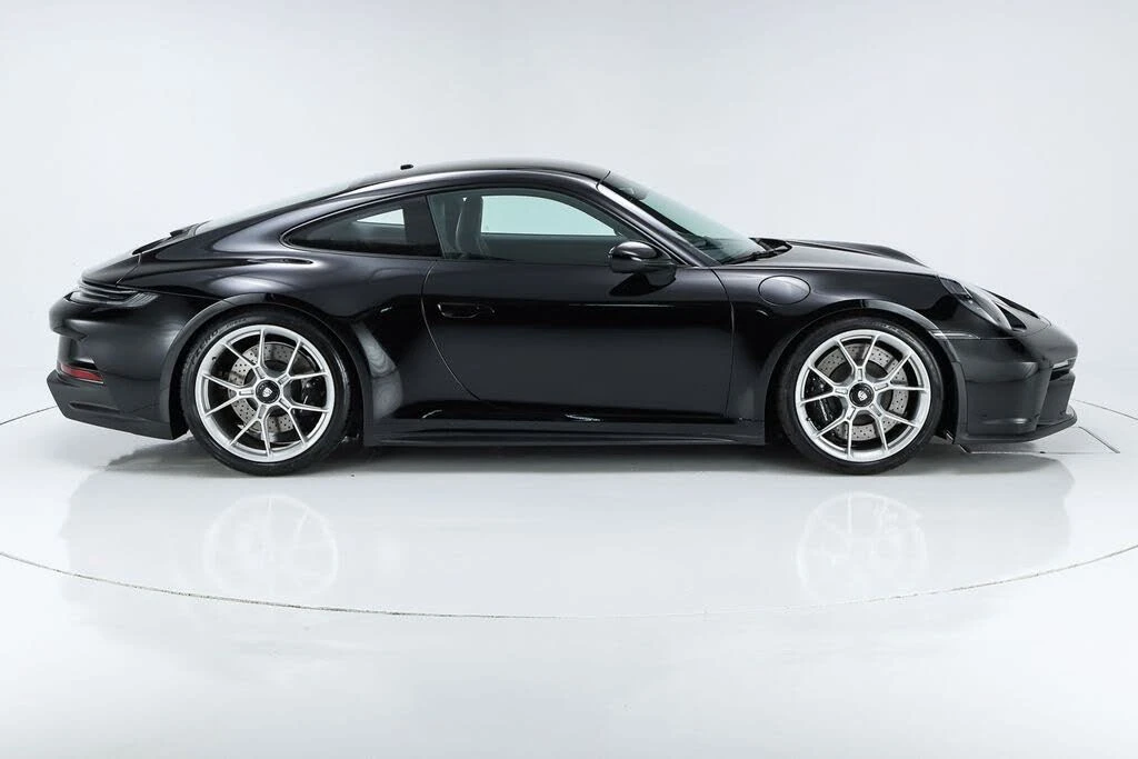 2023 Porsche 992 GT3 - Image 25 of 31