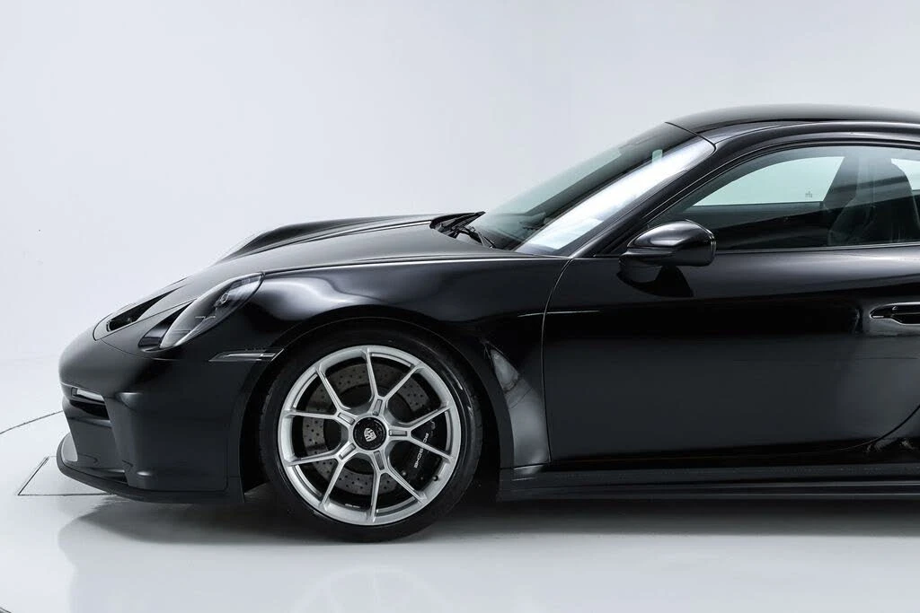 2023 Porsche 992 GT3 - Image 9 of 31