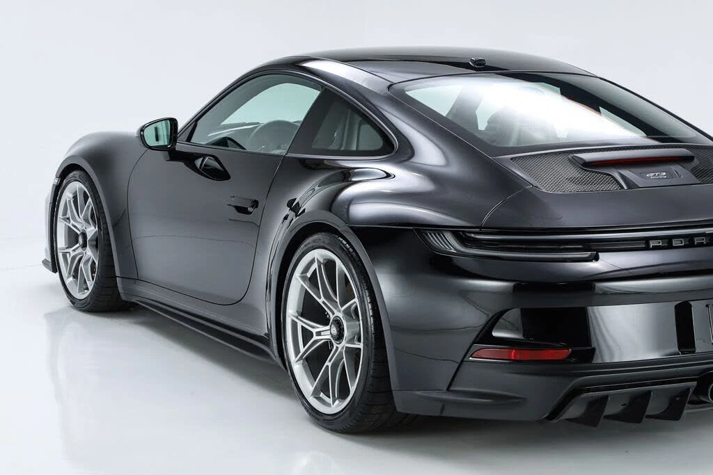 2023 Porsche 992 GT3 - Image 11 of 31