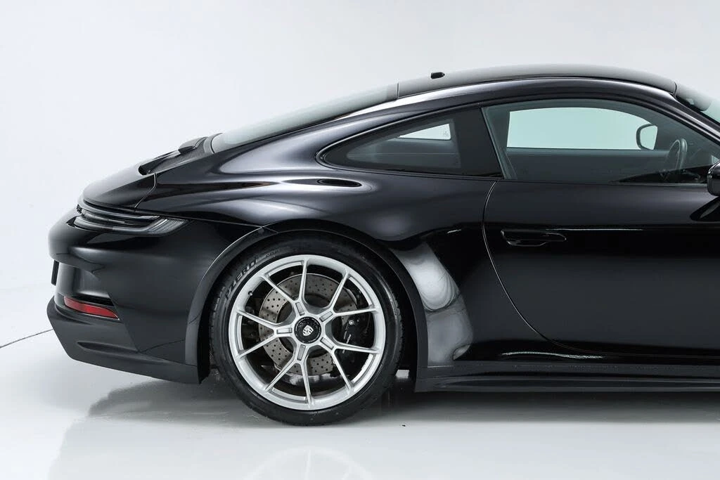 2023 Porsche 992 GT3 - Image 26 of 31