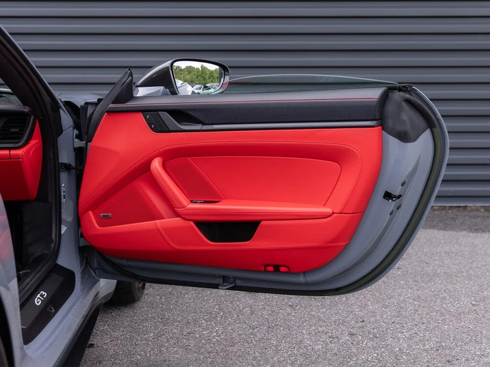 2023 Porsche 992 GT3 - Image 29 of 31