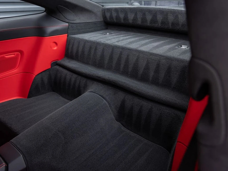 2023 Porsche 992 GT3 - Image 26 of 31