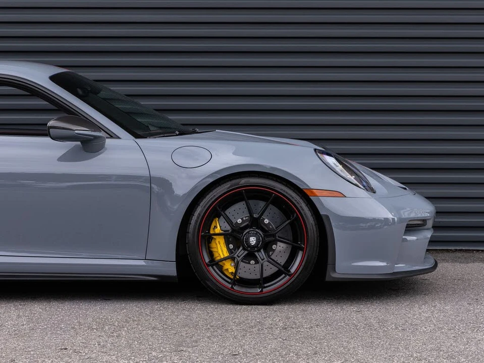 2023 Porsche 992 GT3 - Image 9 of 31