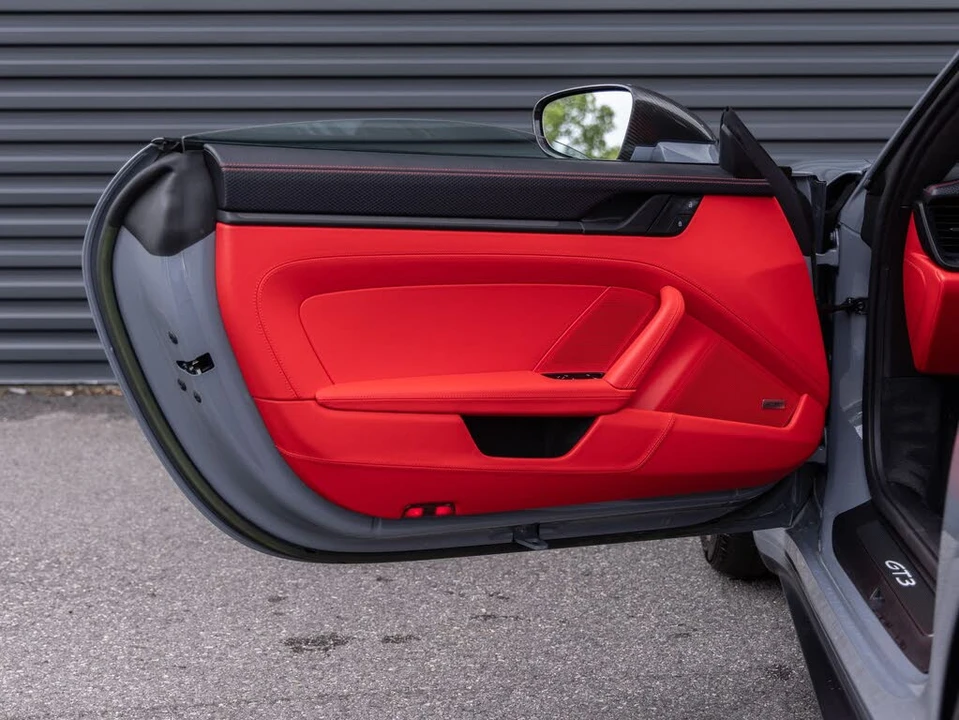 2023 Porsche 992 GT3 - Image 21 of 31