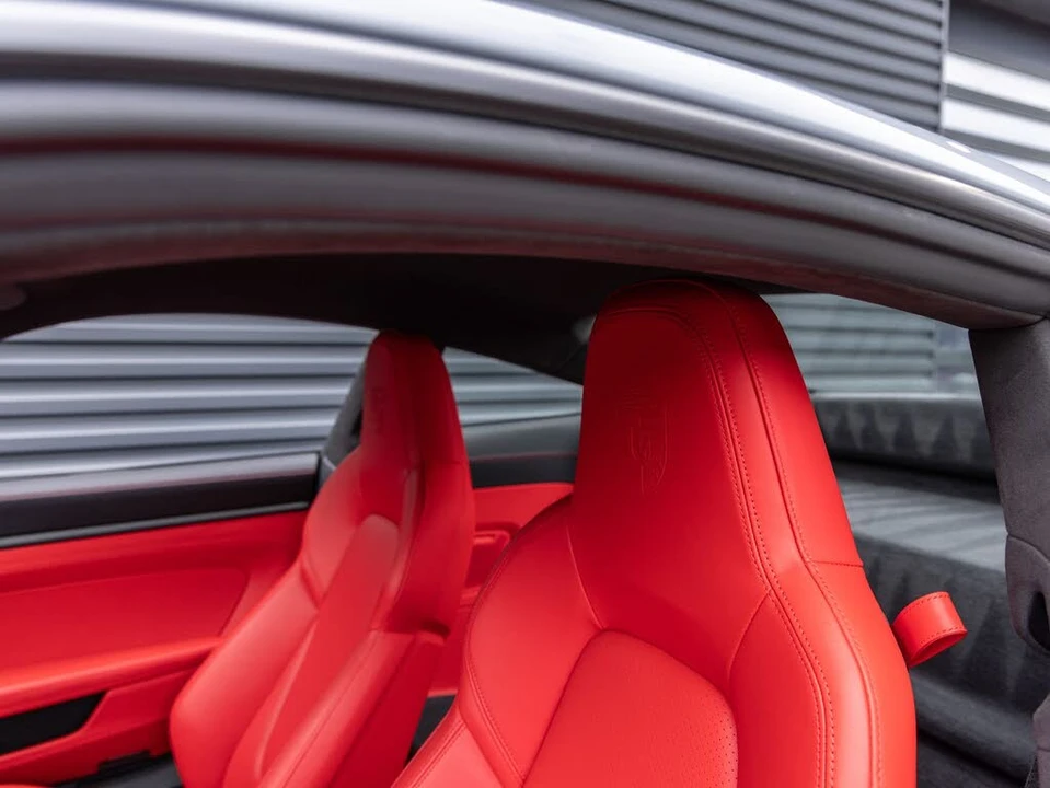 2023 Porsche 992 GT3 - Image 25 of 31