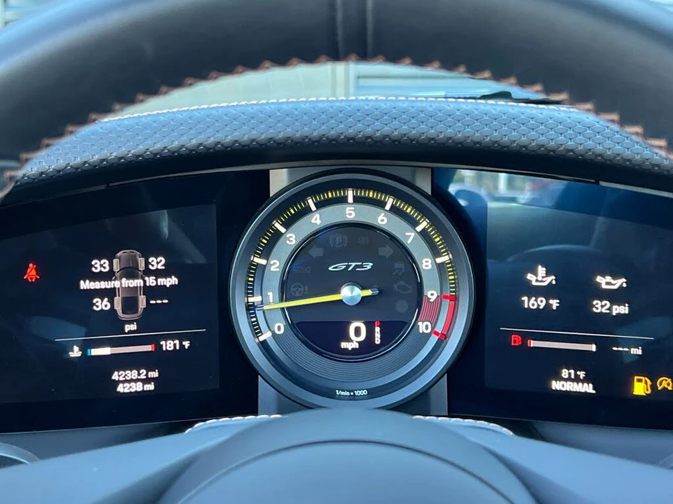 2023 Porsche 992 GT3 - Image 25 of 29