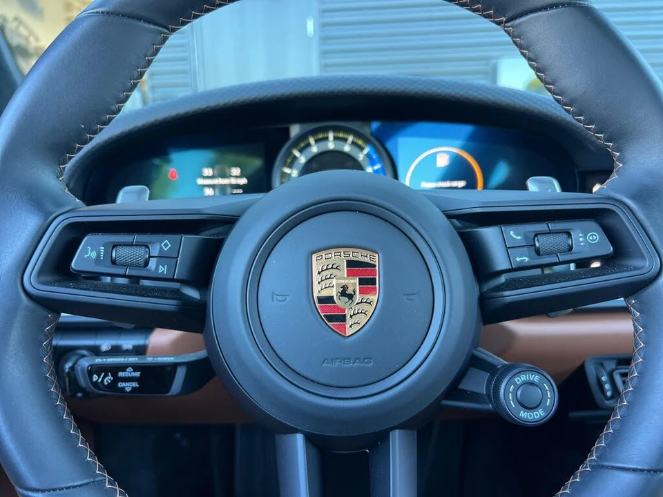2023 Porsche 992 GT3 - Image 24 of 29