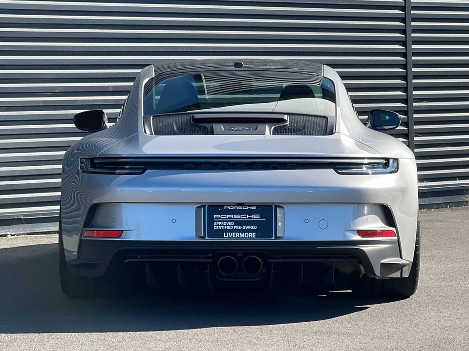 2023 Porsche 992 GT3 - Image 8 of 29