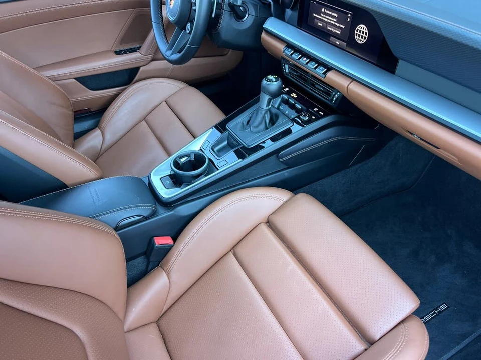2023 Porsche 992 GT3 - Image 16 of 29