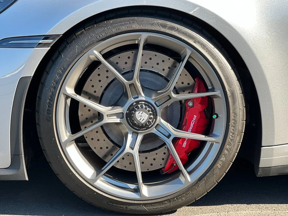 2023 Porsche 992 GT3 - Image 27 of 29