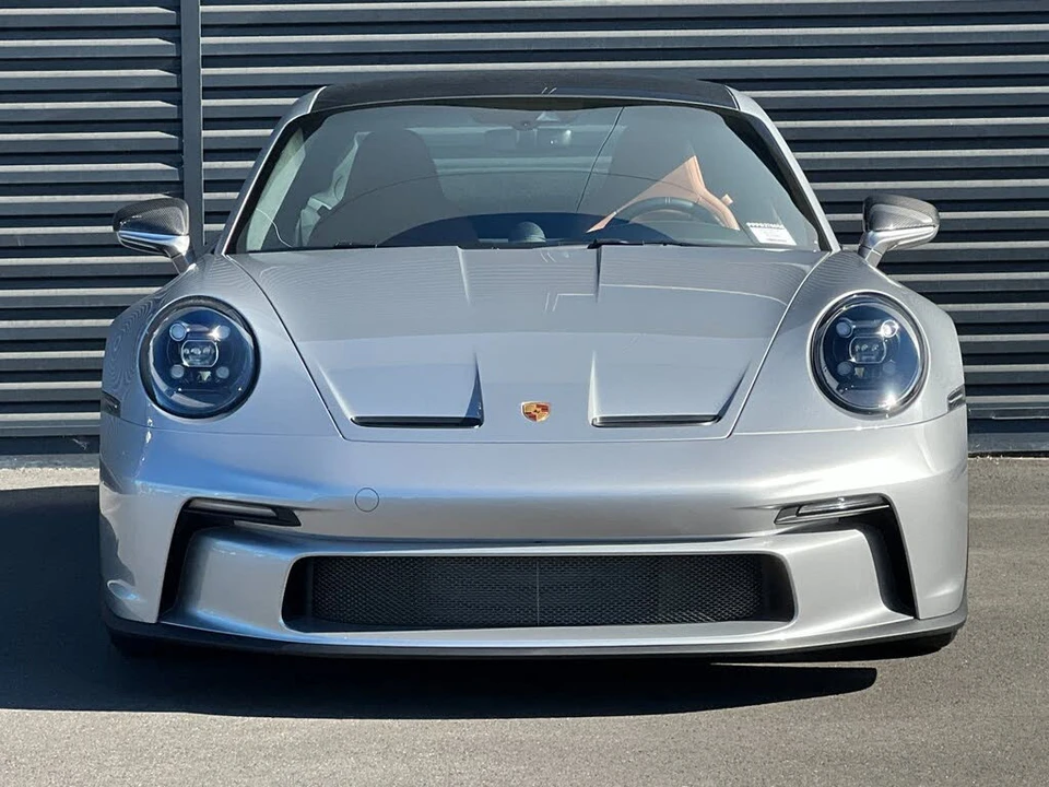 2023 Porsche 992 GT3 - Image 12 of 29