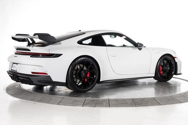 2023 Porsche 992 GT3 - Image 5 of 31