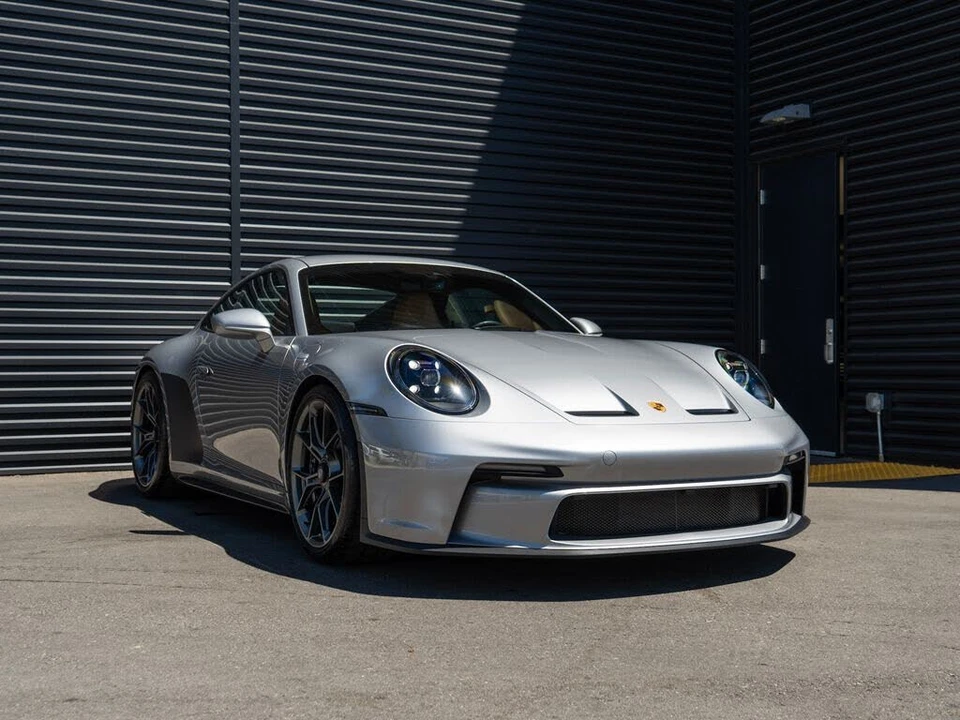 2023 Porsche 992 GT3 - Image 7 of 31