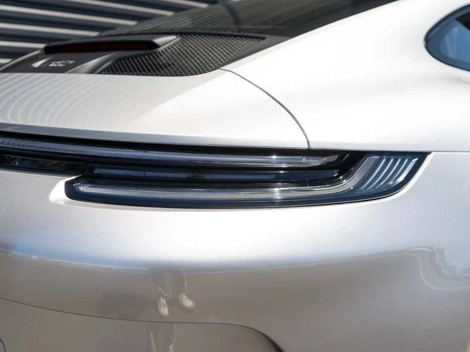 2023 Porsche 992 GT3 - Image 14 of 31