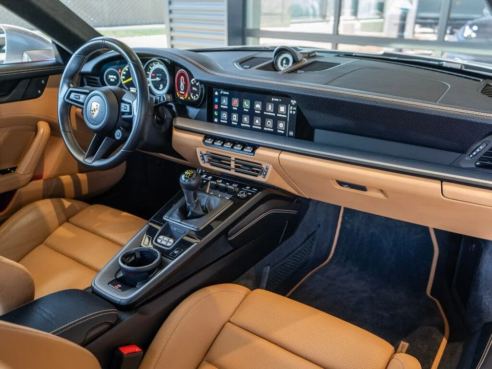 2023 Porsche 992 GT3 - Image 11 of 31