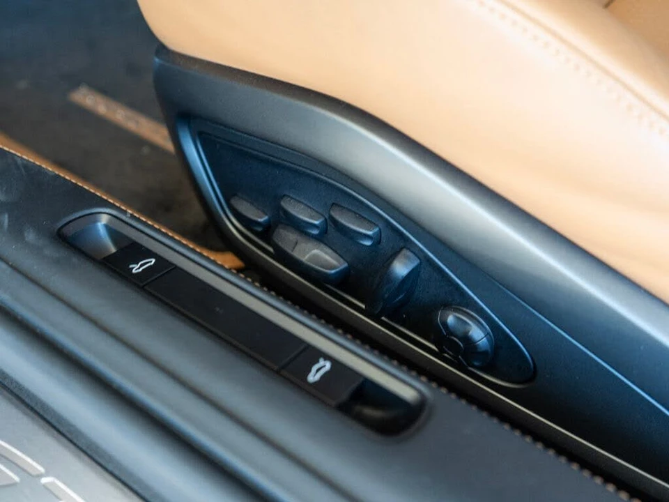 2023 Porsche 992 GT3 - Image 29 of 31