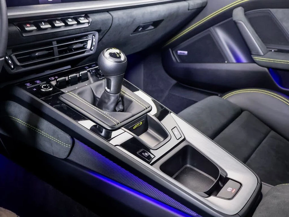 2023 Porsche 992 GT3 - Image 29 of 31