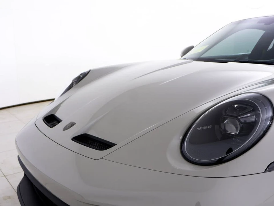 2023 Porsche 992 GT3 - Image 17 of 31