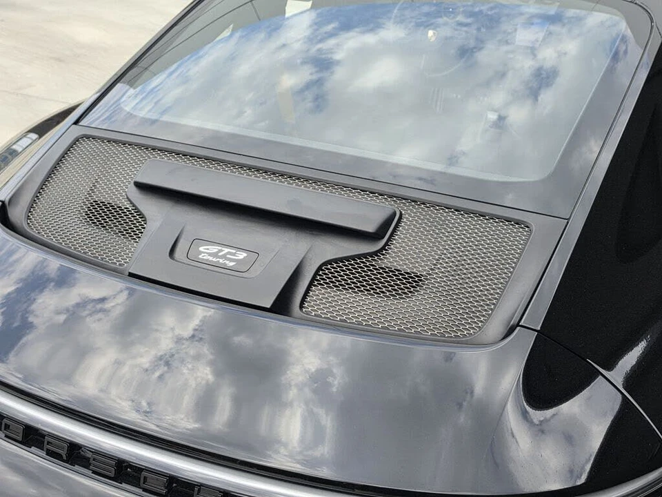 2023 Porsche 992 GT3 - Image 11 of 30