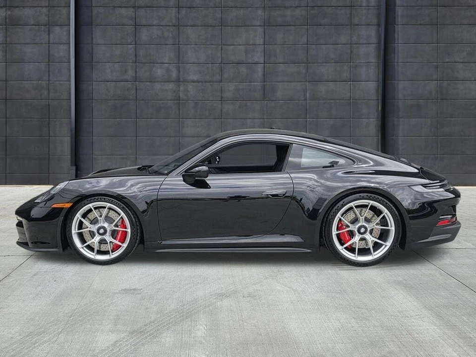2023 Porsche 992 GT3 - Image 2 of 30