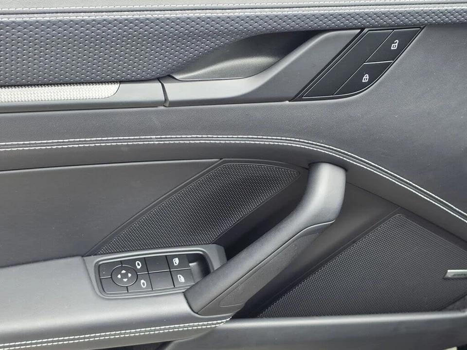 2023 Porsche 992 GT3 - Image 16 of 30
