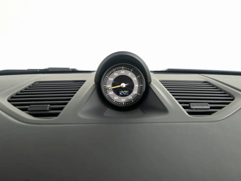 2023 Porsche 992 GT3 - Image 29 of 31