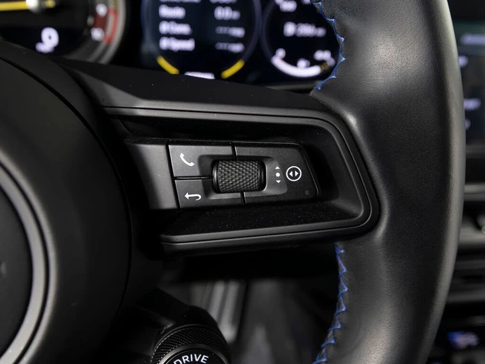 2023 Porsche 992 GT3 - Image 25 of 31