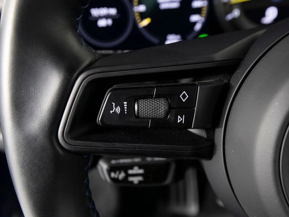 2023 Porsche 992 GT3 - Image 26 of 31