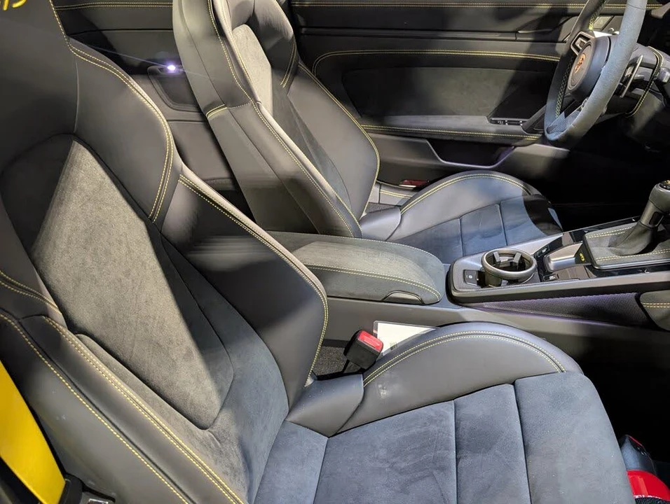 2023 Porsche 992 GT3 - Image 25 of 31